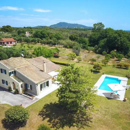 Villa Gaia Halikounas
